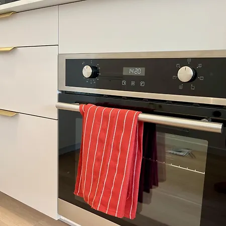 A 50 Metres De La Frontiere De Bale,bus-tram, Avec Parking Διαμέρισμα *